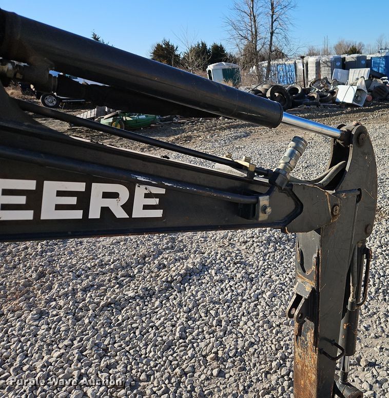 image for item EI8698 2015 John Deere 17G mini excavator