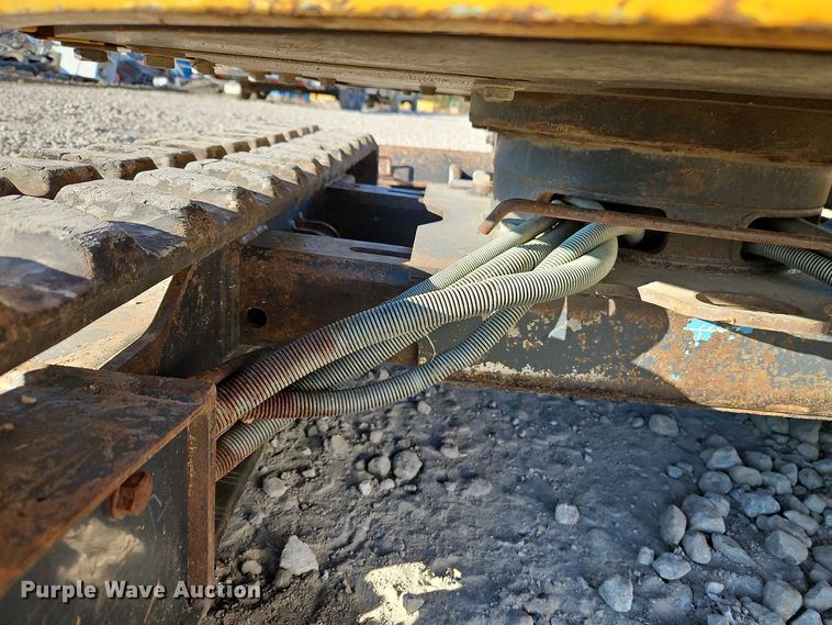 image for item EI8698 2015 John Deere 17G mini excavator