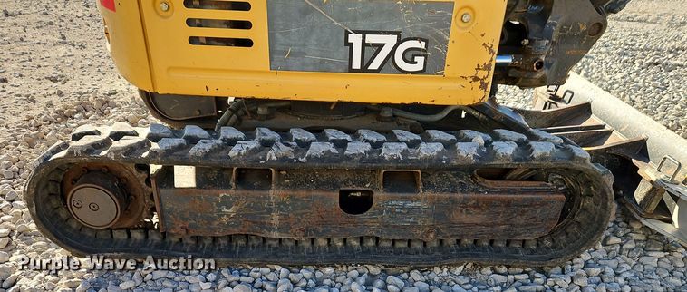 image for item EI8698 2015 John Deere 17G mini excavator