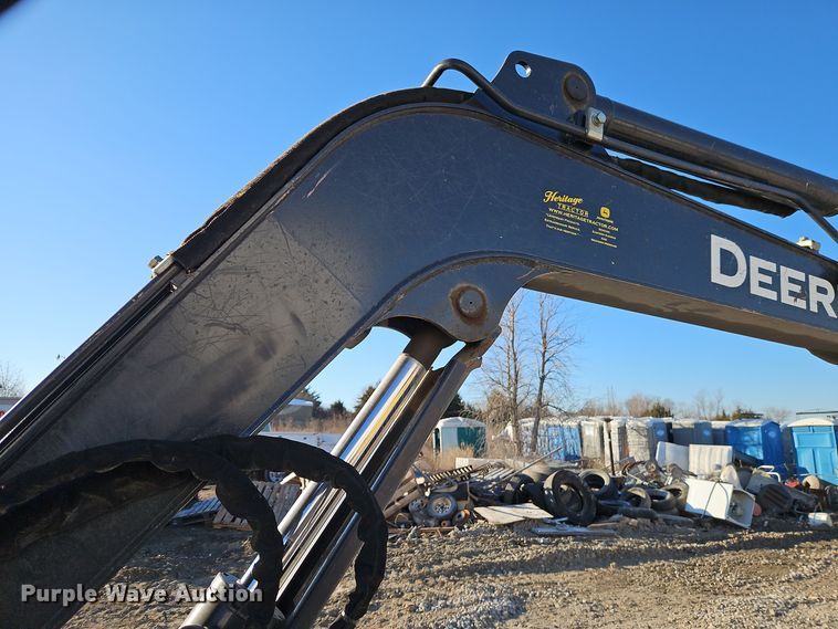 image for item EI8699 2019 John Deere 35G mini excavator