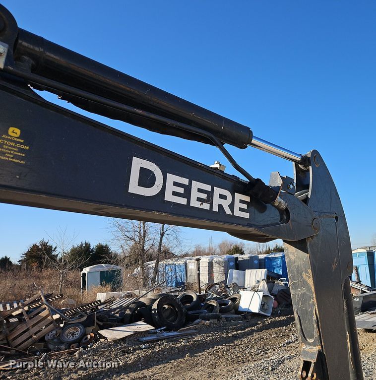 image for item EI8699 2019 John Deere 35G mini excavator