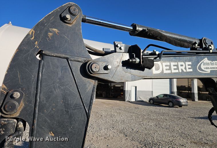 image for item EI8699 2019 John Deere 35G mini excavator