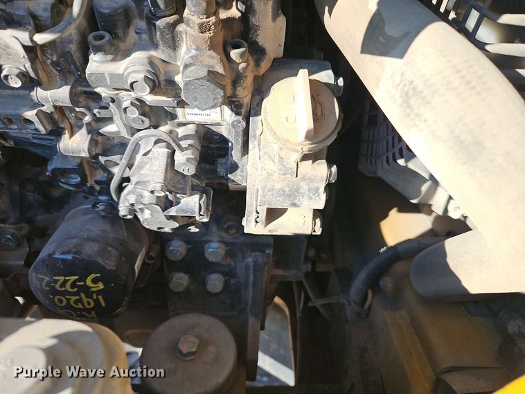 image for item EI8699 2019 John Deere 35G mini excavator