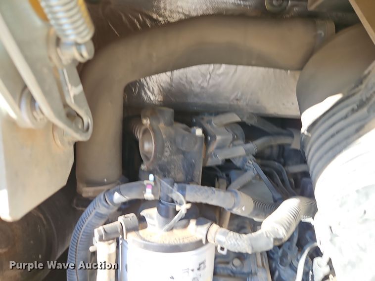 image for item EI8699 2019 John Deere 35G mini excavator