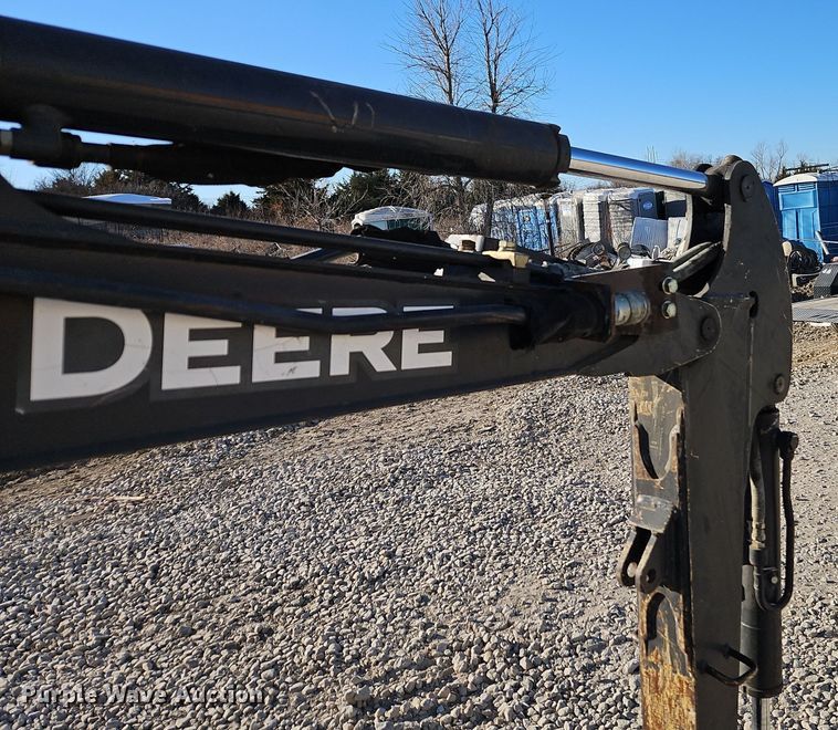 image for item EI8702 2012 John Deere 17D mini excavator