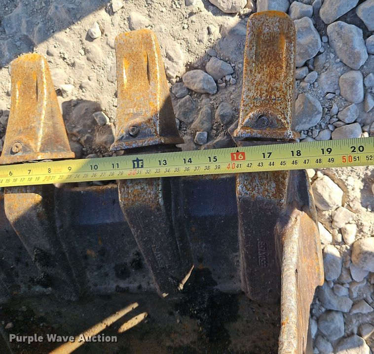 image for item EI8702 2012 John Deere 17D mini excavator