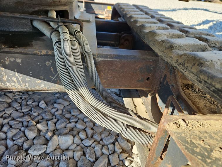 image for item EI8702 2012 John Deere 17D mini excavator