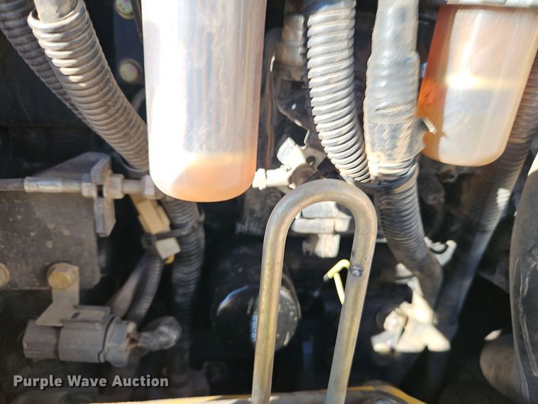 image for item EI8702 2012 John Deere 17D mini excavator