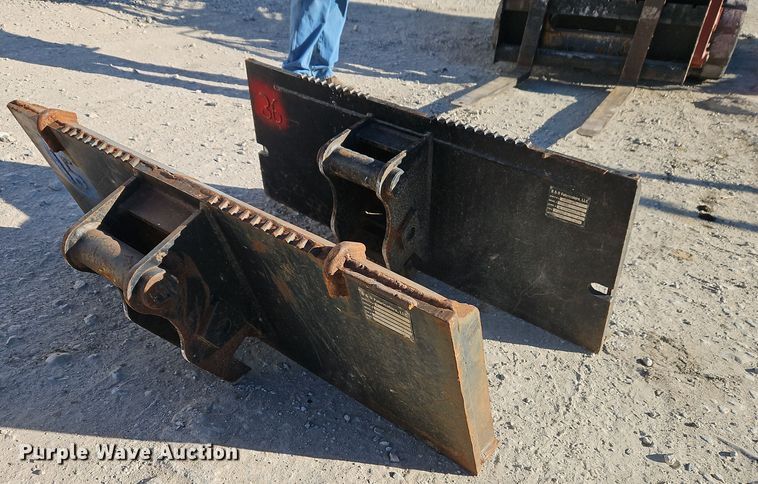 image for item EI8703 (2) Chicago Pneumatic RX4 breakers