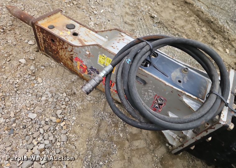 image for item EI8730 (2) Skid steer breaker