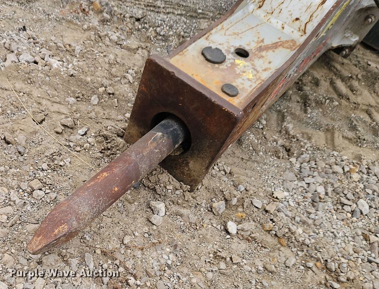 image for item EI8730 (2) Skid steer breaker