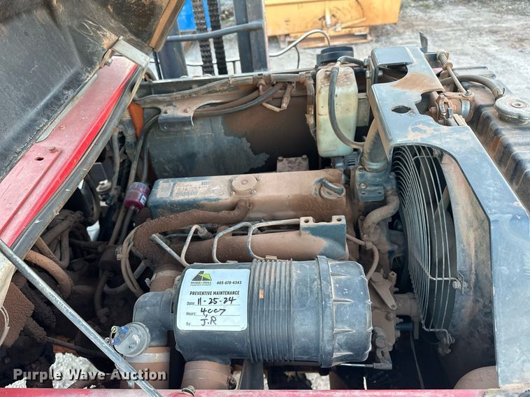 image for item EJ5273 2006 Moffett M55 forklift