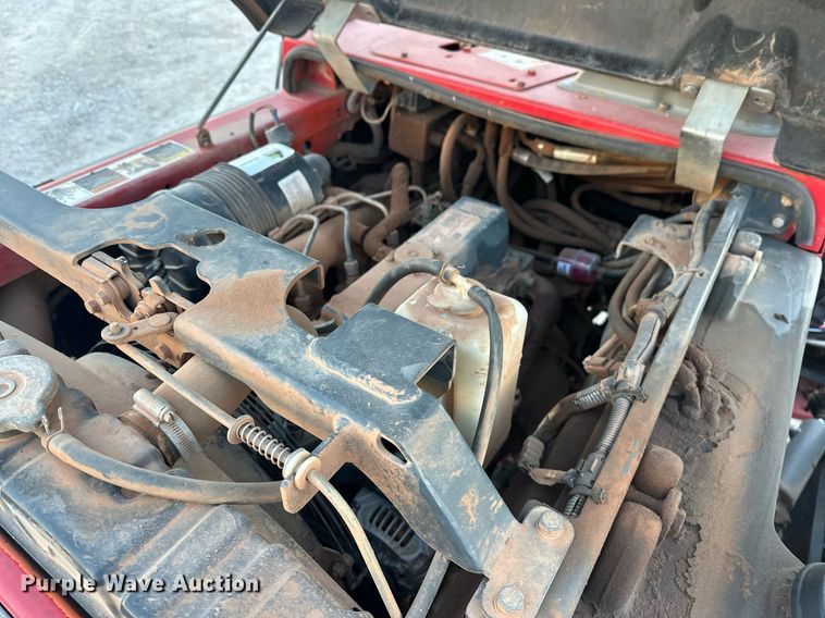 image for item EJ5273 2006 Moffett M55 forklift