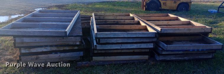 image for item EN8654 (15) concrete forms