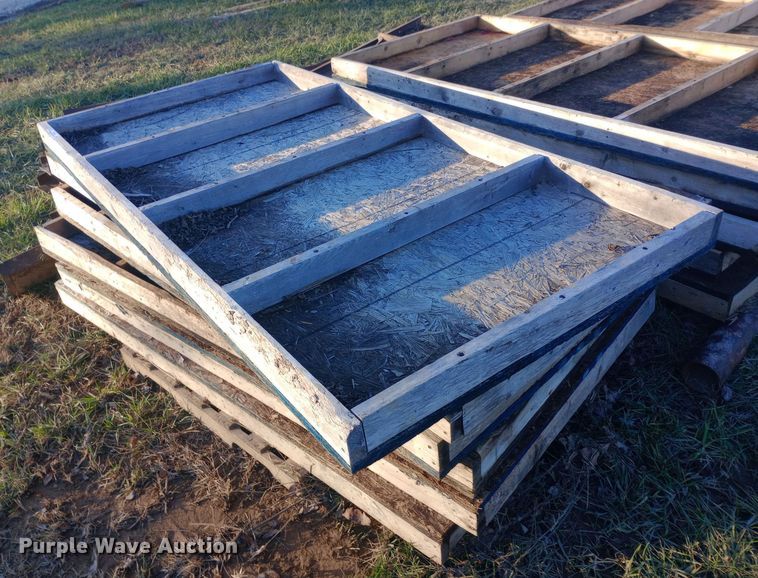 image for item EN8654 (15) concrete forms