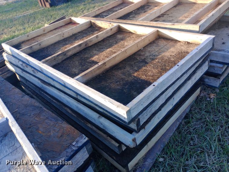 image for item EN8654 (15) concrete forms