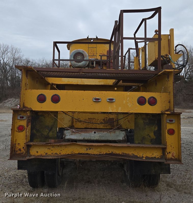 image for item EQ3853 Allis Chalmers  Hydrocone 500 crusher