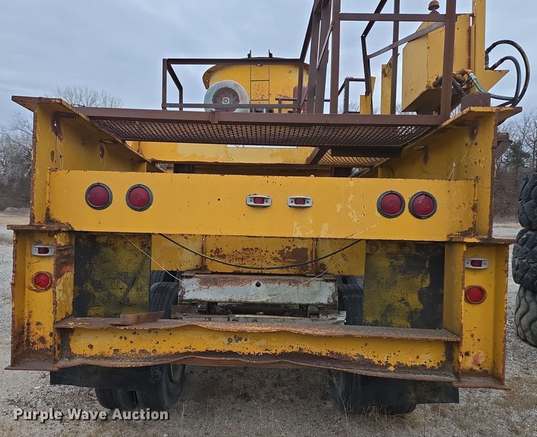 image for item EQ3853 Allis Chalmers  Hydrocone 500 crusher