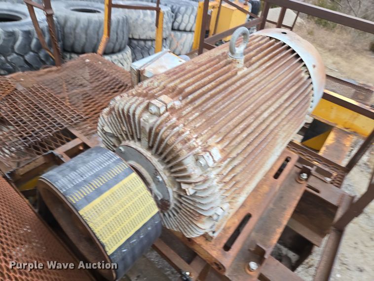 image for item EQ3853 Allis Chalmers  Hydrocone 500 crusher