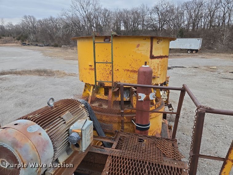 image for item EQ3853 Allis Chalmers  Hydrocone 500 crusher