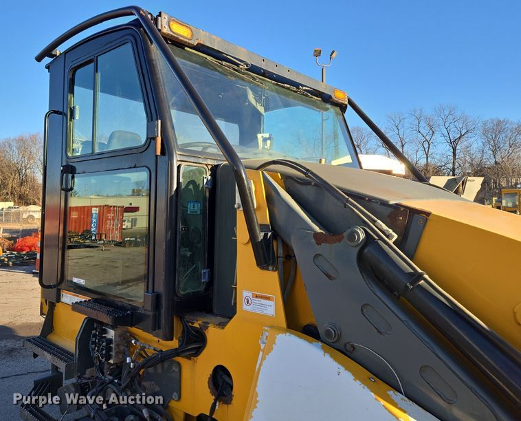 image for item EQ3854 2012 Elgin  Pelican  street sweeper 