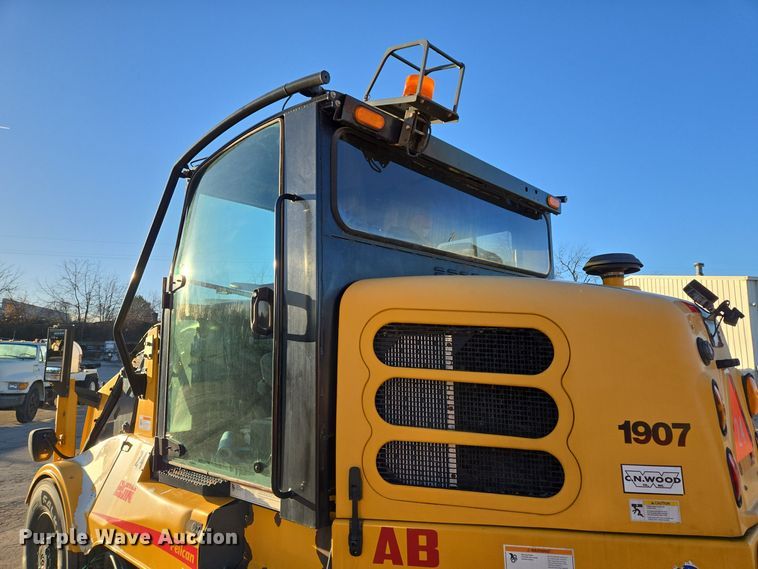 image for item EQ3854 2012 Elgin  Pelican  street sweeper 