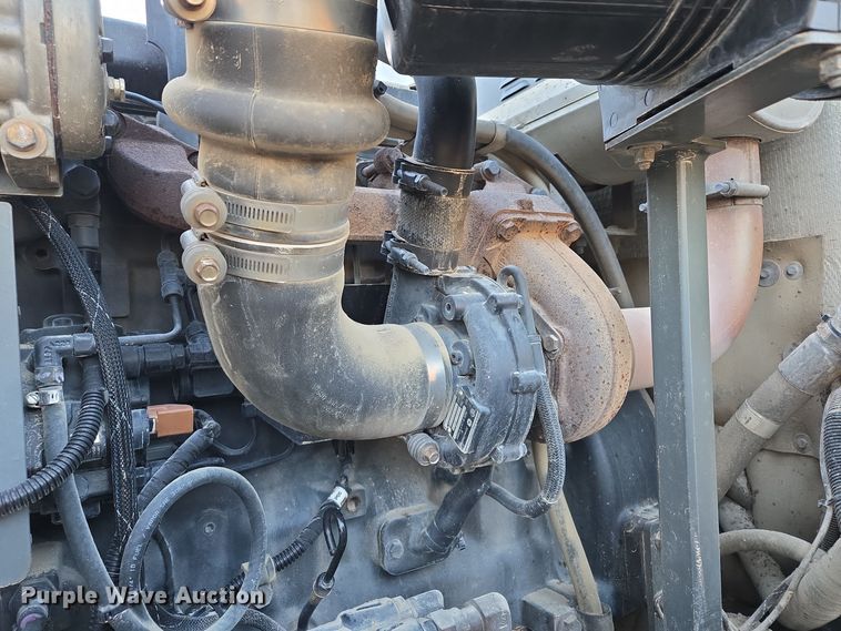 image for item EQ3854 2012 Elgin  Pelican  street sweeper 