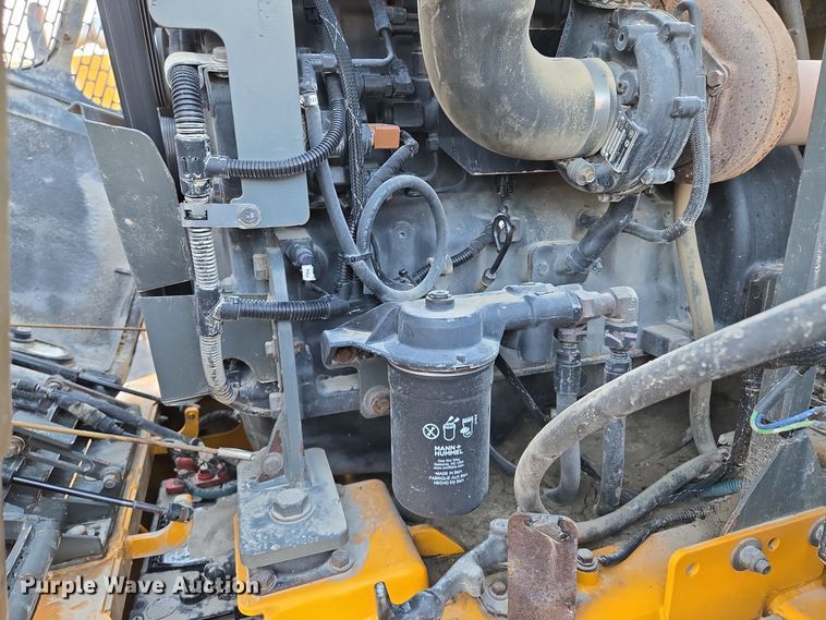 image for item EQ3854 2012 Elgin  Pelican  street sweeper 