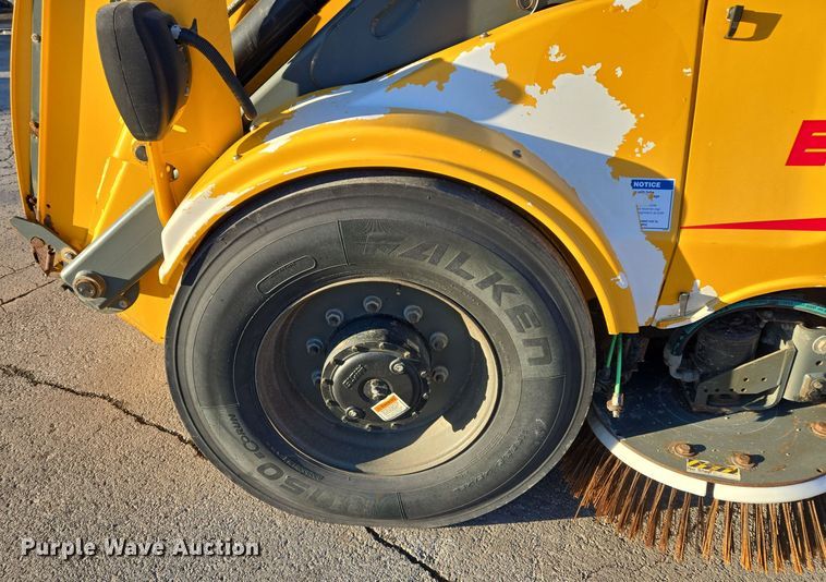 image for item EQ3854 2012 Elgin  Pelican  street sweeper 