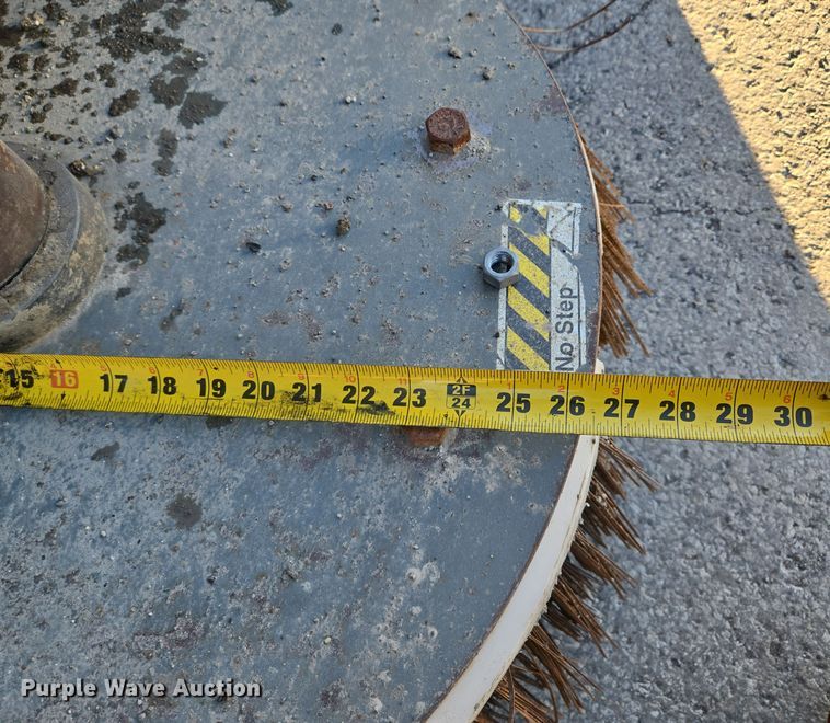 image for item EQ3855 2004 Elgin Pelican  street sweeper