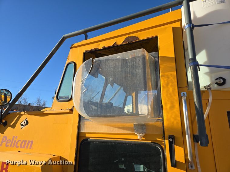 image for item EQ3855 2004 Elgin Pelican  street sweeper