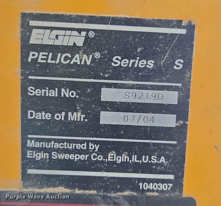 image for item EQ3855 2004 Elgin Pelican  street sweeper