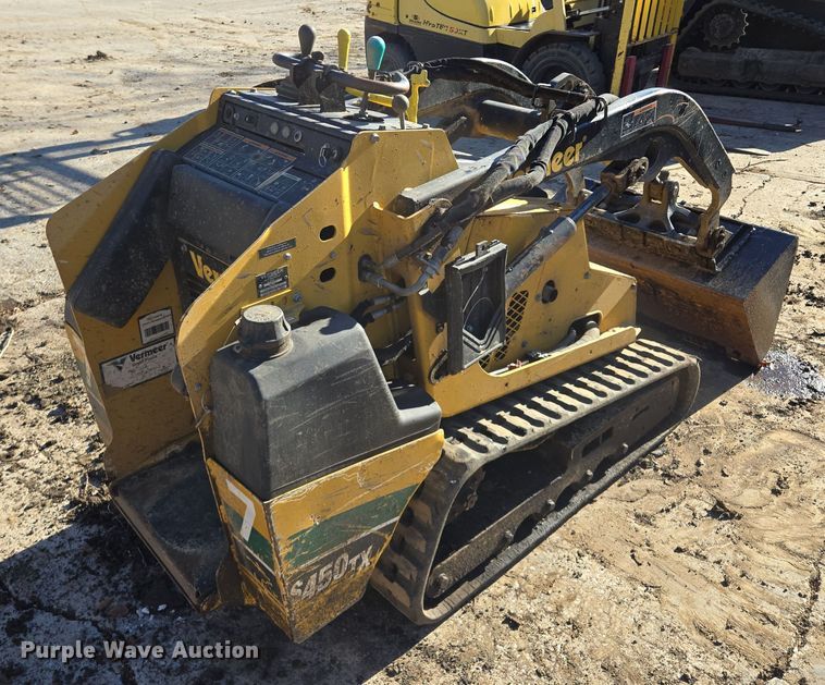 image for item EQ3856 2019 Vermeer  S450TX  compact utility loader