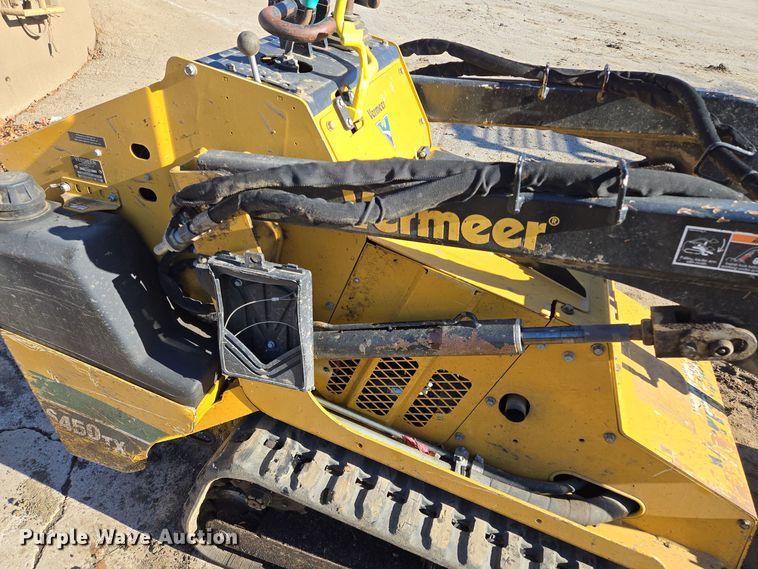image for item EQ3856 2019 Vermeer  S450TX  compact utility loader