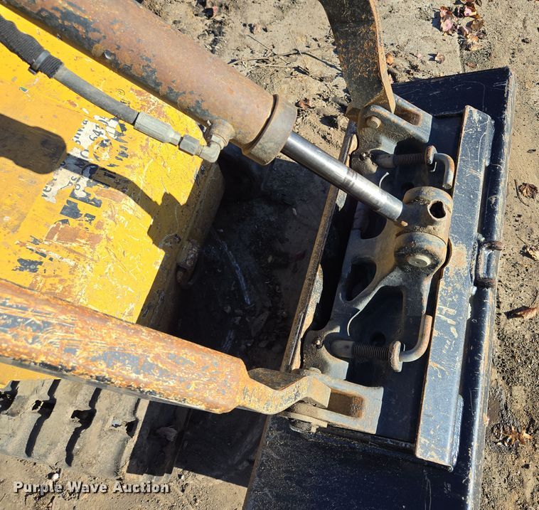 image for item EQ3856 2019 Vermeer  S450TX  compact utility loader