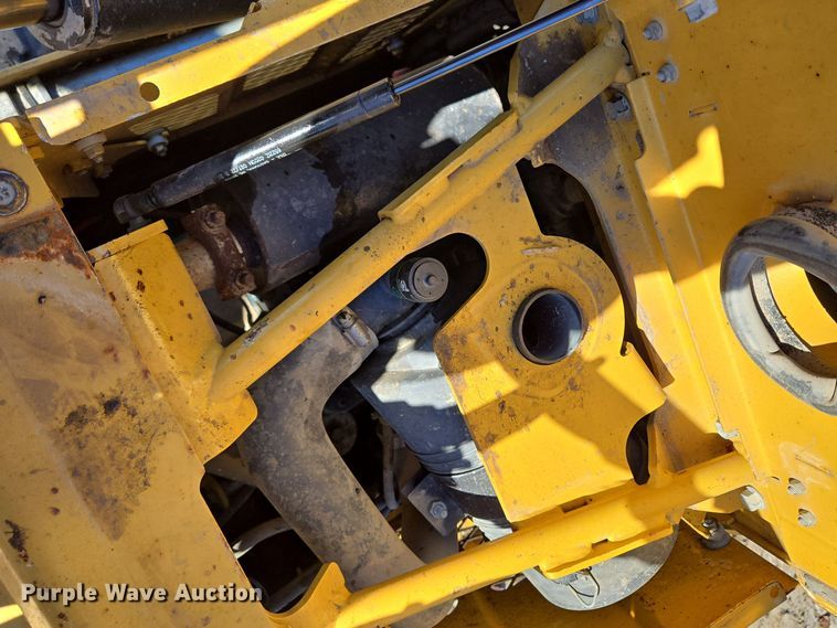 image for item EQ3856 2019 Vermeer  S450TX  compact utility loader