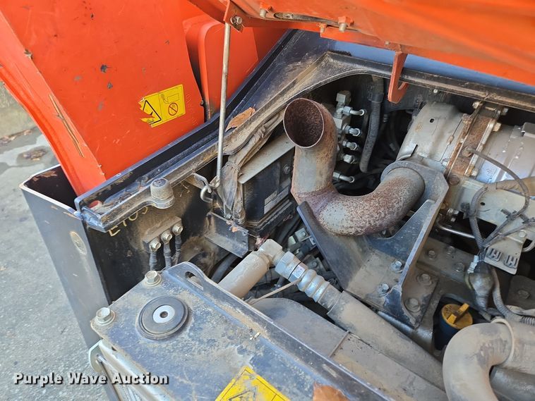 image for item EQ3857 Kubota  SVL 75-2 tracked skid steer loader