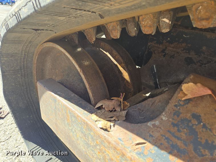 image for item EQ3857 Kubota  SVL 75-2 tracked skid steer loader