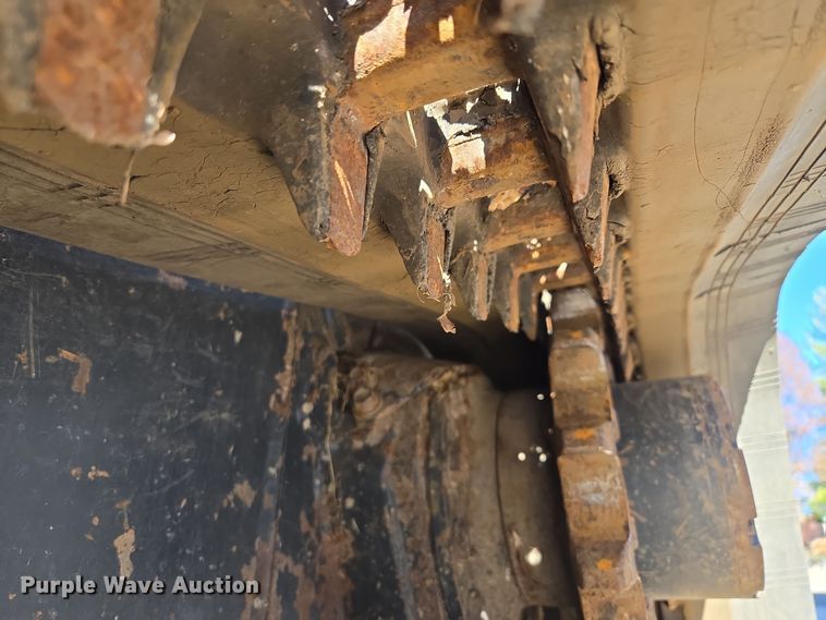 image for item EQ3857 Kubota  SVL 75-2 tracked skid steer loader