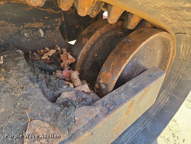 image for item EQ3857 Kubota  SVL 75-2 tracked skid steer loader