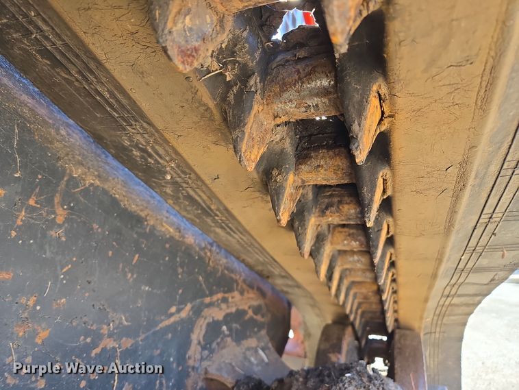 image for item EQ3857 Kubota  SVL 75-2 tracked skid steer loader