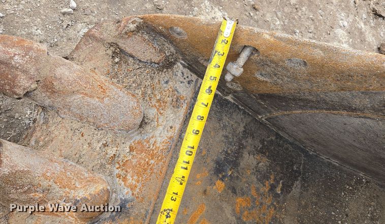 image for item EQ3880 2015 Kobelco  SK210LC-9 excavator