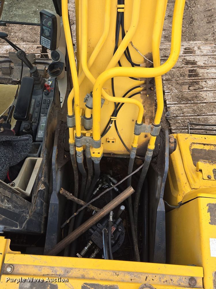 image for item EQ3880 2015 Kobelco  SK210LC-9 excavator