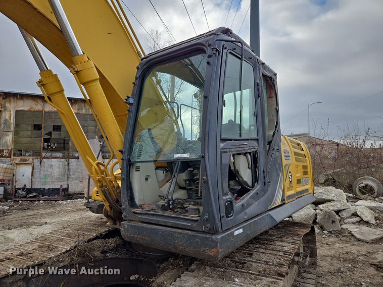 image for item EQ3880 2015 Kobelco  SK210LC-9 excavator