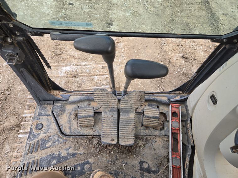 image for item EQ3880 2015 Kobelco  SK210LC-9 excavator