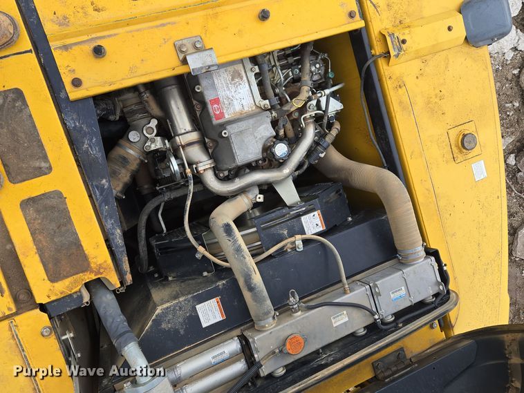 image for item EQ3880 2015 Kobelco  SK210LC-9 excavator