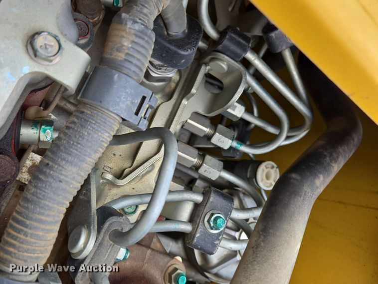 image for item EQ3880 2015 Kobelco  SK210LC-9 excavator