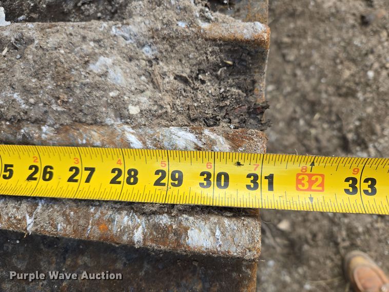 image for item EQ3880 2015 Kobelco  SK210LC-9 excavator