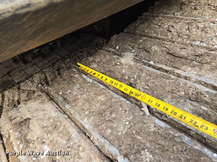 image for item EQ3880 2015 Kobelco  SK210LC-9 excavator