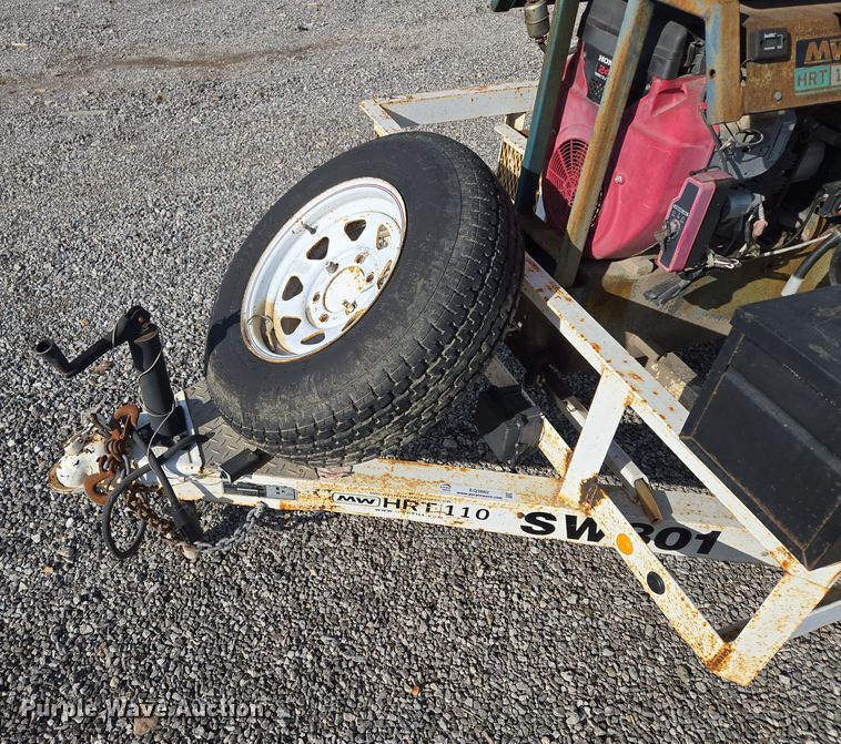 image for item EQ3882 2006 Mid-Western Machinery  HRT 110 vertical drill trailer